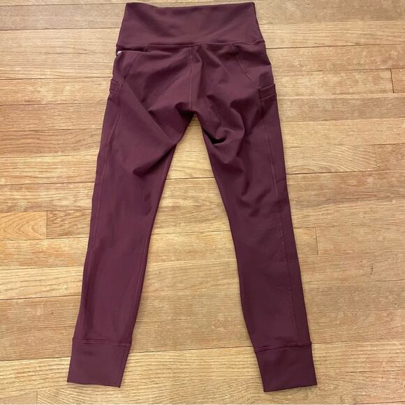 Fabletics women's leggings exercise athletic wear casual pants plum B11 - Picture 3 of 3